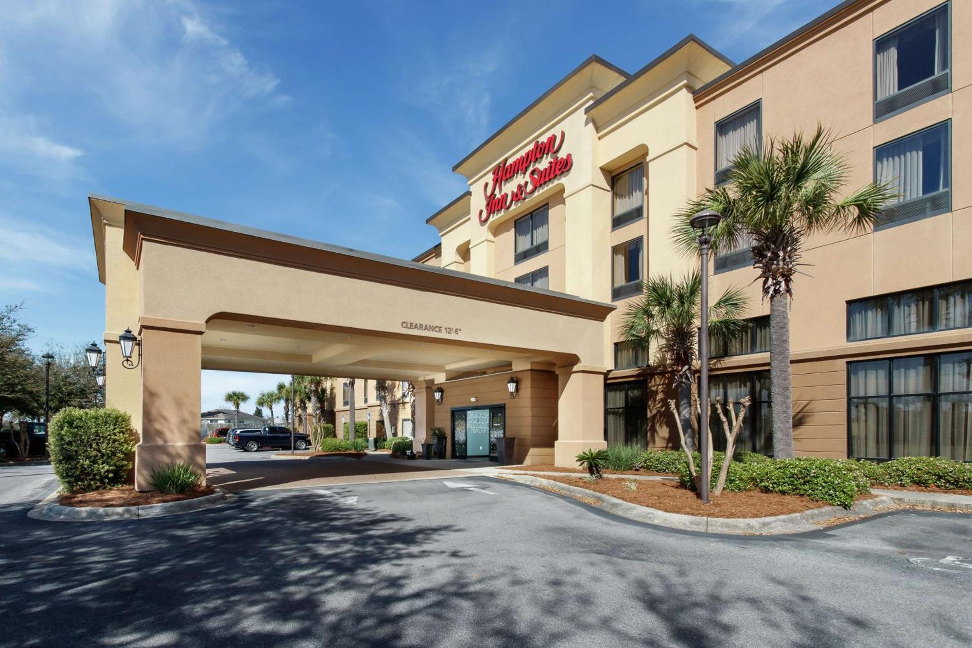 Hampton Inn & Suites Наварр Экстерьер фото